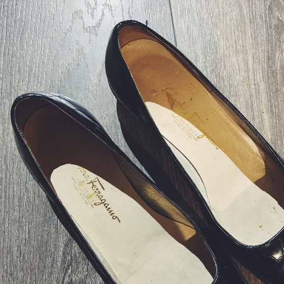 Salvatore Ferragamo Leather Flats - Picture 3 of 6